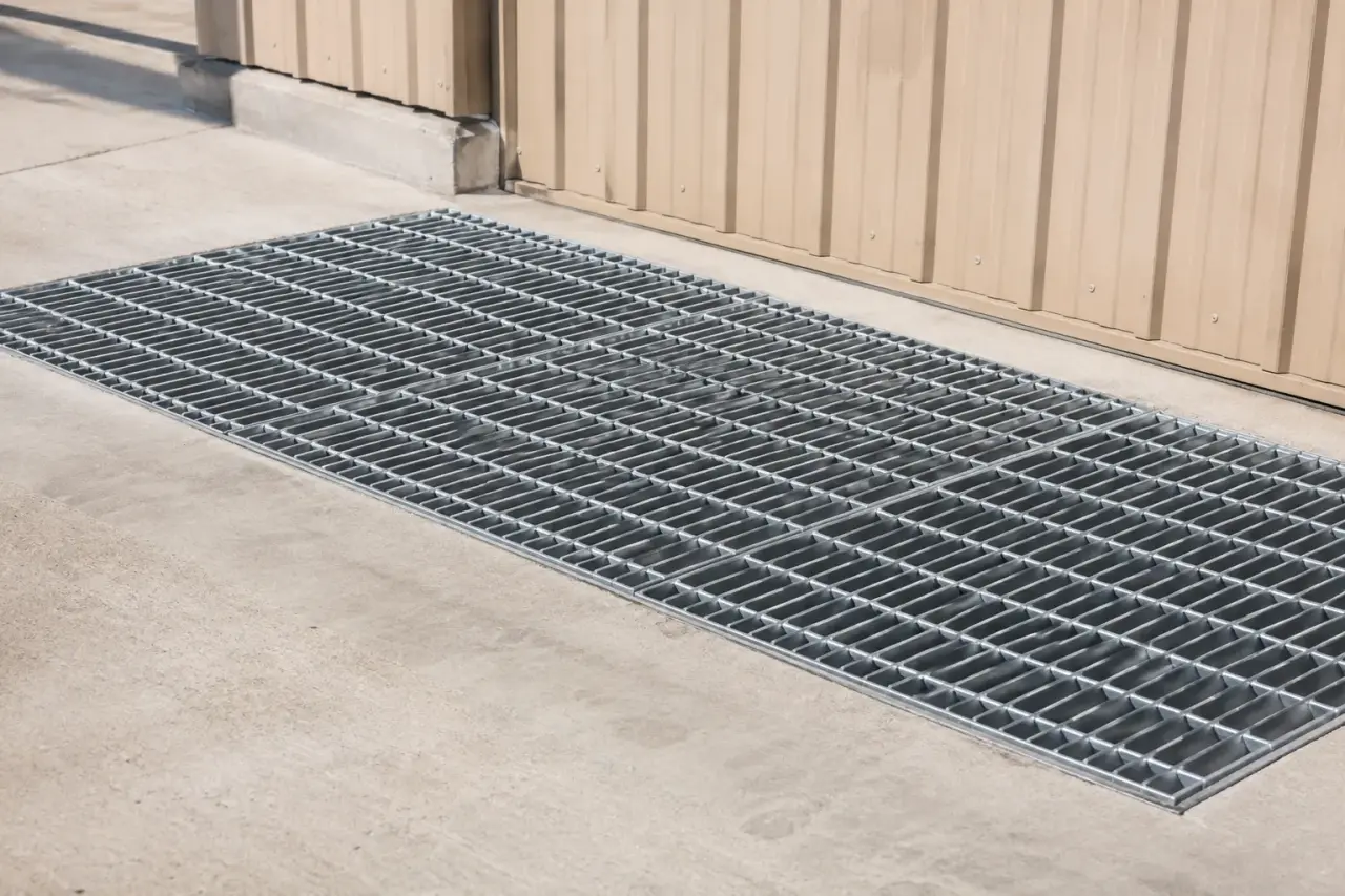 Scoping aluminum grates in Aurora for Aluminum Grates in Aurora