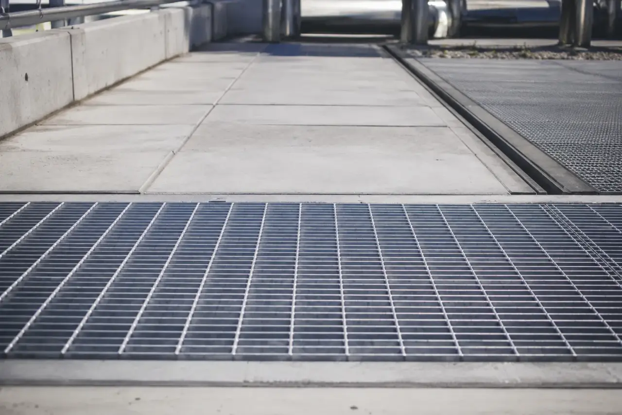 Where swage locked grating is needed in Markham for Swage Locked Grating in Markham